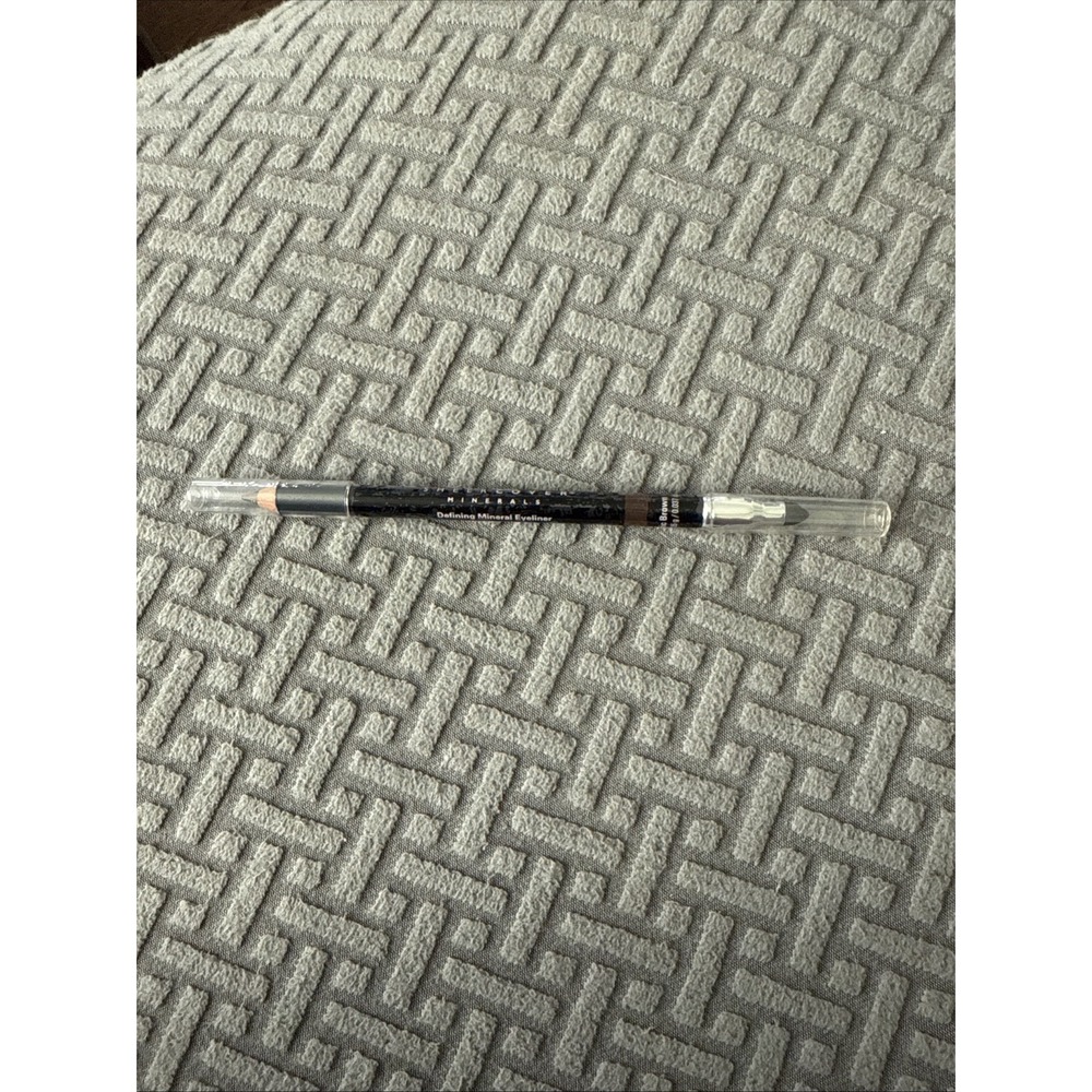 Sheer Cover Defining Mineral Eyeliner in Classic Brown‎ .037oz NEW & SEALED